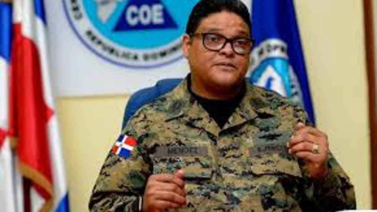 Imagen para: Alerta climática: 12 provincias dominicanas cautelosas ante vaguada y alta humedad