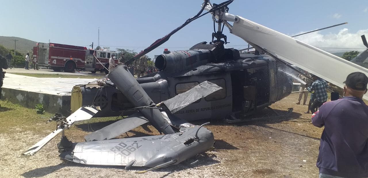 Helicóptero de la Fuerza Aérea de República Dominicana se accidenta en San Isidro; tripulación resulta ilesa, informa el